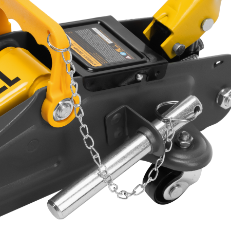 Домкрат гидравлический DENZEL подкатной с фиксатором, 2,8 т, 135-385 мм Домкрат гидравлический DENZEL подкатной с фиксатором, 2,8 т, 135-385 мм