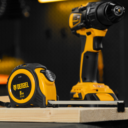 Рулетка DENZEL 8м х 25мм, обрезиненный корпус, автоматическая фиксация