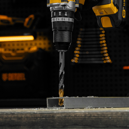 Сверло спиральное по металлу DENZEL 12 x 151 мм, Р6М5, Golden Tip, многогранная заточка