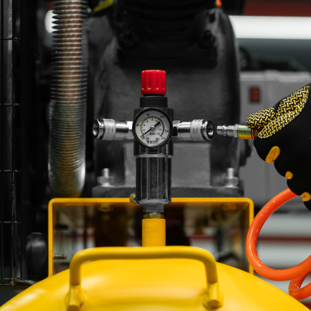 Компрессор воздушный DENZEL рем. привод BCV 5500-T/270, 5,5 кВт, 270 литров, 850 л/мин