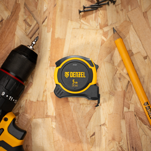 Рулетка DENZEL 5м х 19мм, двухкомп. корпус, магнитный обрезиненный зацеп