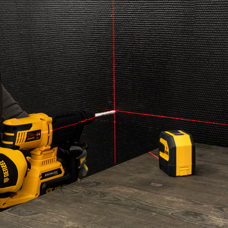 Лазерный уровень DENZEL LX 02 Red, 20 м, 635 нм, резьба 1/4 дюйм