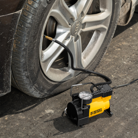 Автомобильный компрессор DENZEL DС-20,12В, 7 атм, 35 л/мин