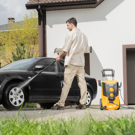 Моечная машина высокого давления DENZEL R-180, 2200 Вт, 180 бар, 380 л/ч, колесная