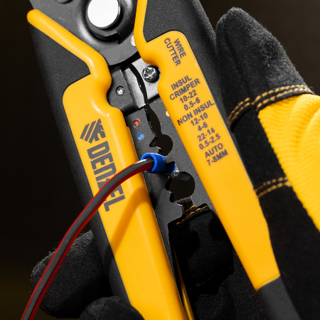 Щипцы для зачистки электропроводов DENZEL 0,2-6 мм2, функция обрезания проводов