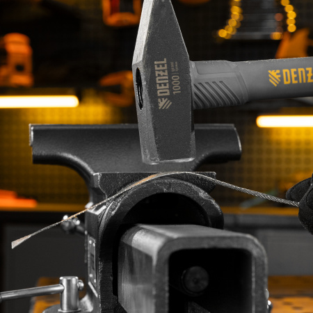 Тиски слесарные DENZEL BVH-200, 200 мм, поворотные, стальная направляющая, с наковальней