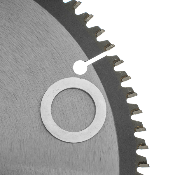 Пильный диск по алюминию DENZEL ф210 х 30 мм, 80 зубьев