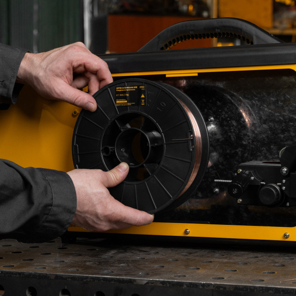 Омедненная проволока Denzel ER70S-6, диам. 1 мм, 5 кг, диам. катушки D200