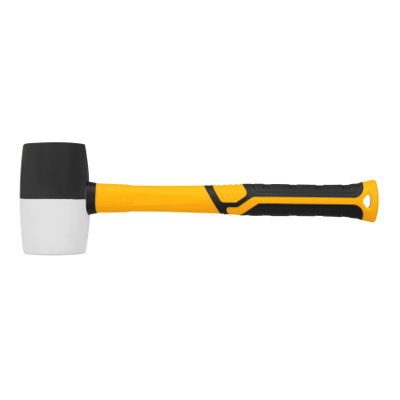 Киянка резиновая DENZEL 680 г, черно-белая, фибергласовая рукоятка c TPR покрытием
