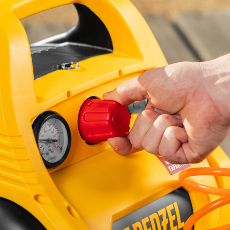 Компрессор воздушный DENZEL РС 1/6-180, 1.1 кВт, 180 л/мин, 6 л