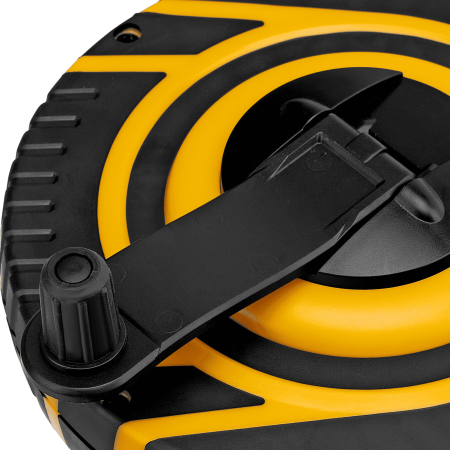 Рулетка геодезическая DENZEL 20 м х 15 мм, закрытый корпус, фиберглассовая лента