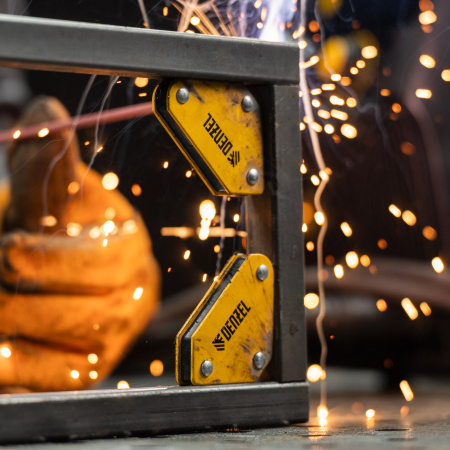 Набор для сварочных работ DENZEL 97557, 2 магнитных фиксатора, магнитная клемма «масса»