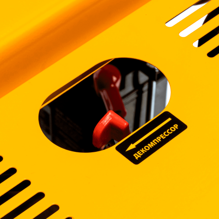 Генератор дизельный DENZEL DES-32E, 3,2 кВт, 230 В, 11 л, электростартер Генератор дизельный DENZEL DES-32E, 3,2 кВт, 230 В, 11 л, электростартер