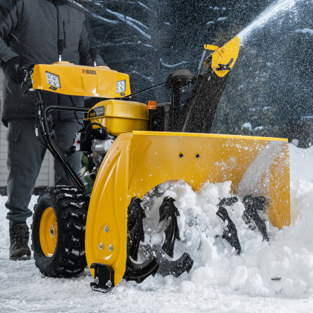 Снегоуборщик бензиновый DENZEL SBL 711D PRO, 302cc, эл.старт, фара, обогрев, блок. дифф.