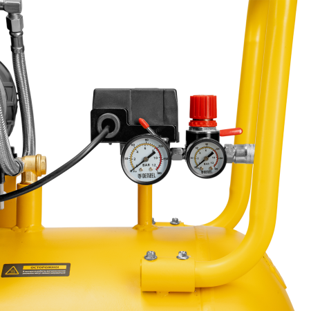 Компрессор безмасл. малошумн. DENZEL DLP-4500/150, 4,5 кВт, 3х1,5 кВт,150 л, 2850 об/мин,750 л/мин