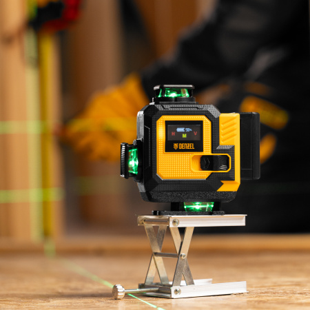 Лазерный уровень мультипризменный DENZEL DLV-360-4C, 30 м, зеленый луч, Li-Ion 2,4 Aч, кейс