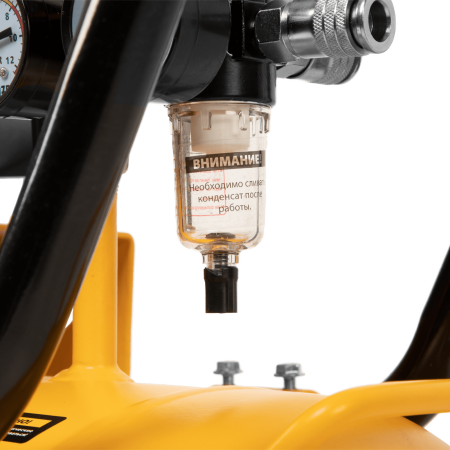 Компрессор безмасляный, малошумный DENZEL DLS 3300/100, 3300 Вт,3x1100, 100 л, 570 л/мин ,блок управления Компрессор безмасляный, малошумный DENZEL DLS 3300/100, 3300 Вт,3x1100, 100 л, 570 л/мин ,блок управления