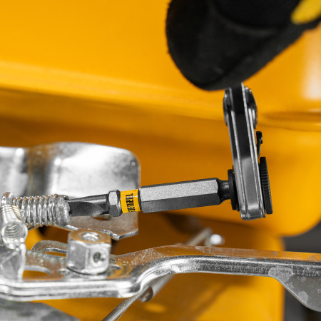 Бита DENZEL SL5,0х50, сталь S2, шестигранный профиль, 10 шт. Е 6,3