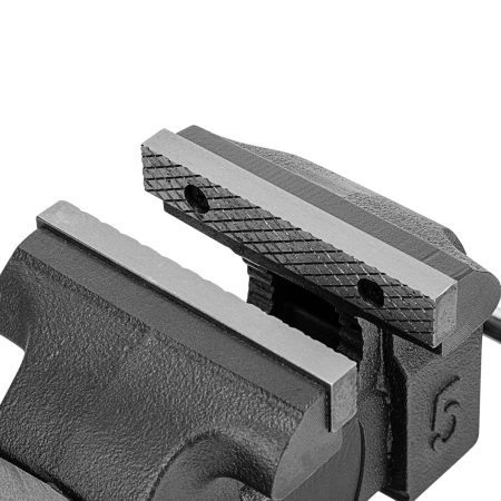 Тиски слесарные DENZEL BVH-125, 125 мм, поворотные, стальная направляющая, с наковальней