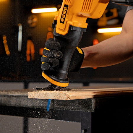 Пила сабельная аккумуляторная DENZEL CRC-115-0, 18В Li-Ion