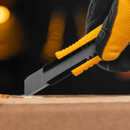 Лезвия DENZEL 18 мм, сталь SK5 - 0,5 мм, 10 штук