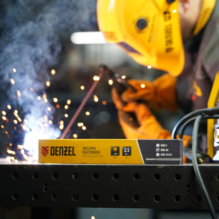 Электроды DENZEL DER-46, диам. 3 мм, 2,5 кг., рутиловое покрытие