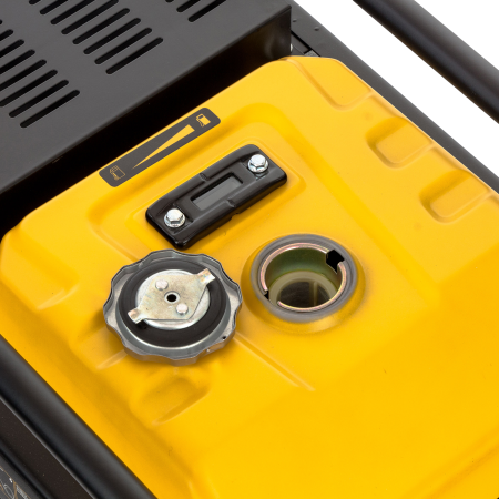 Инверторный генератор DENZEL GT-2500iF, 2.5 кВт, 230 В, бак 5 л, ручной старт