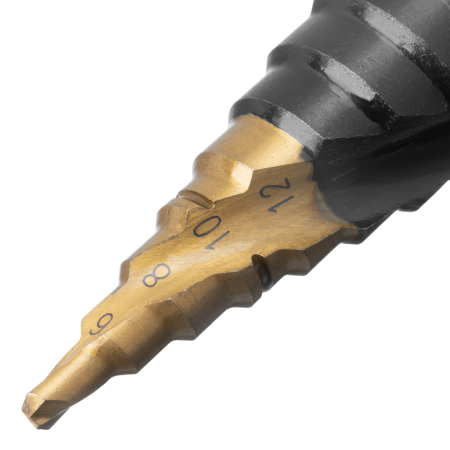 Сверло ступенчатое DENZEL, 4-6-8-10-12-14-16-18-20-22-24-26-28-30-32 мм, Р6М5, 6-гр. хвостовик