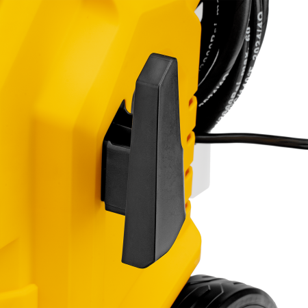 Моечная машина высокого давления DENZEL K 70 Power, 2500 Вт, 180 бар, 600 л/ч, асинхронный двигатель