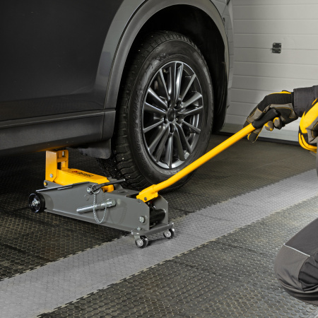 Домкрат гидравлический подкатной с фиксатором DENZEL 3 т, 190-532 мм, SUV