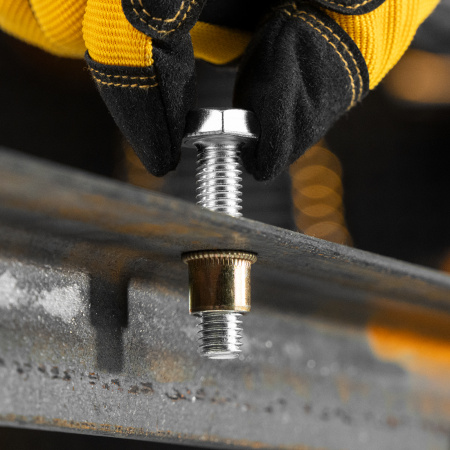 Заклепки резьбовые DENZEL стальные, оцинкованные, М10, пластиковый кейс, 35 шт.