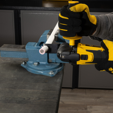 Многофункциональный инструмент аккумуляторный DENZEL MTL-IB-18-0, Li-Ion, 18 В