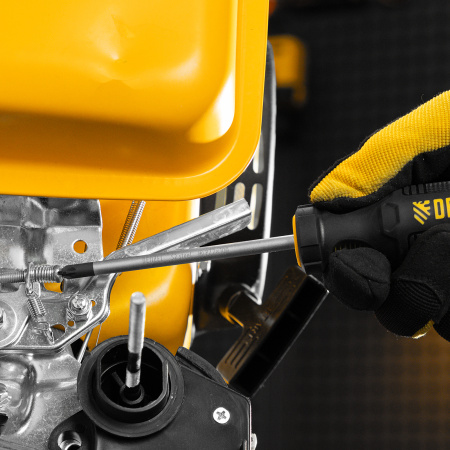 Отвертка DENZEL PZ2x100 мм, S2, 3к рукоятка