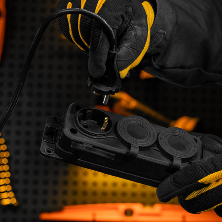 Удлинитель-шнур силовой Top Series DENZEL, КГТТ, 20 м, 3 розетки, 3 x 1,5 мм