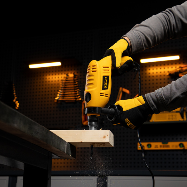 Ударная дрель DENZEL ID-550, 550 Вт, 0-2900 об/мин, 46400 уд/мин