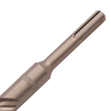 Бур по бетону DENZEL 705043, 18 x 260 мм, двойная спираль, три пылеотводящие кромки Бур по бетону DENZEL 705043, 18 x 260 мм, двойная спираль, три пылеотводящие кромки