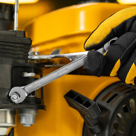 Ключ комбинированный трещоточный DENZEL, 10 мм, CrV, матовый хром