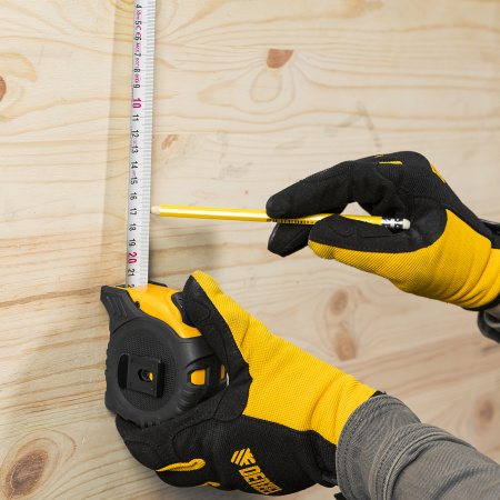 Рулетка DENZEL 8м х 25мм, обрезиненный корпус, автоматическая фиксация