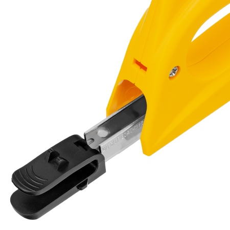 Степлер пластиковый DENZEL скобы в комплекте, тип 53, 6-10 мм