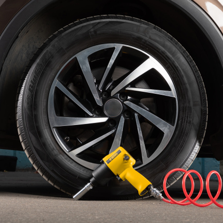 Пневмогайковерт ударный DENZEL IW680, 1/2, 7000 об/мин, 680 Нм