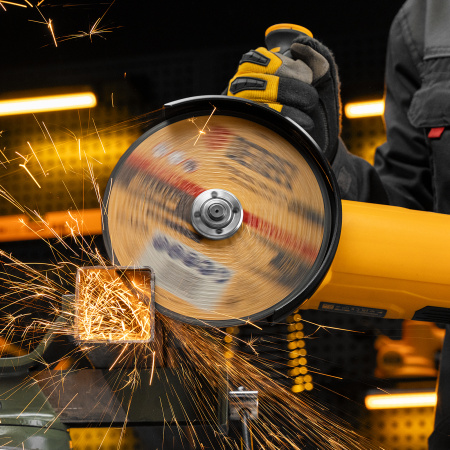 Круг отрезной по металлу DENZEL 73784, 180 x 2.5 x 22.2 мм