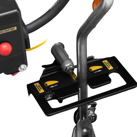 Снегоуборщик бензиновый DENZEL SBM 610DT PRO, 212cc, гусеницы, эл.старт, блок. дифф.