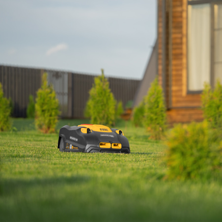 Робот-газонокосилка DENZEL Grass Master 1000  1000м2, 3Ач, 28V, LCD дисплей, Wi-Fi