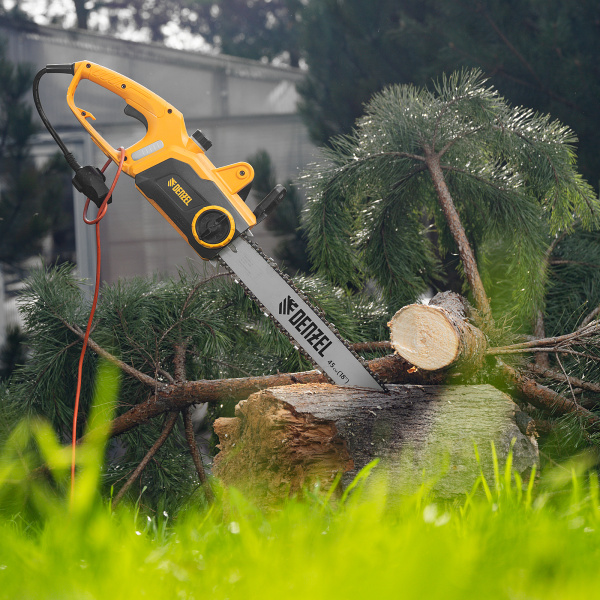 Пила цепная электрическая DENZEL EDS-2200P, 2.2 кВт, шина 45 см, шаг 3/8, 63 звена