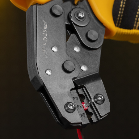 Клещи для обжима неизолированных наконечников DENZEL НК и НВ, разъемов РП, 0,25 - 2,5 мм2