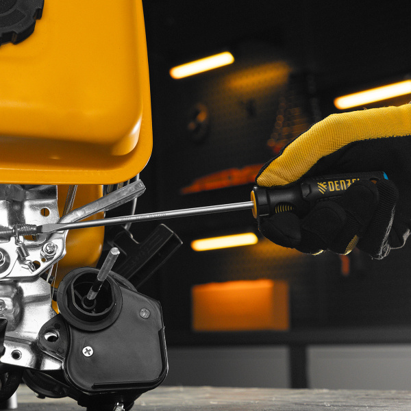 Отвертка DENZEL SL5x150 мм, S2, 3к рукоятка