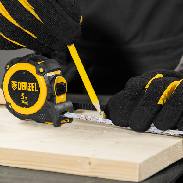 Рулетка DENZEL 31521 5м х 19мм, автоматич. фиксац., нейлон. покрытие, магнит. зацеп, двухстор. разметка