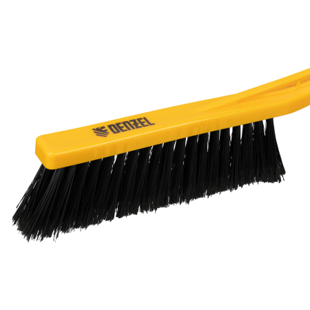 Щетка-сметка со скребком DENZEL 590 мм