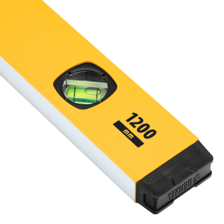 Уровень алюминиевый DENZEL магнит., фрезерованный, 3 глазка (1 зеркал.), 0,5 мм/м, 1200 мм