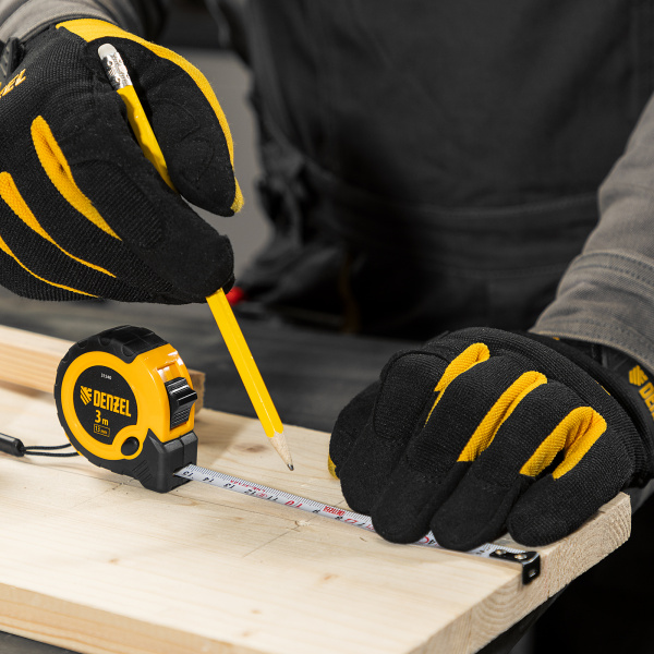 Рулетка DENZEL 3м х 13мм, двухкомп. корпус, кнопка-пауза